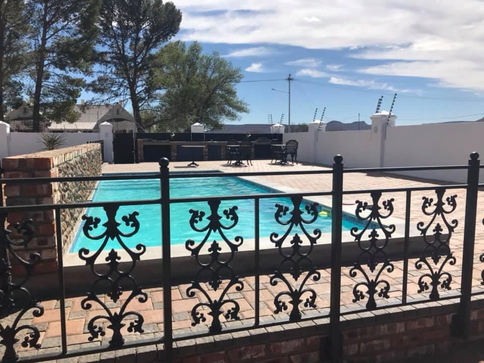 French Karoo Guesthouse 보퍼트웨스트 외부 사진